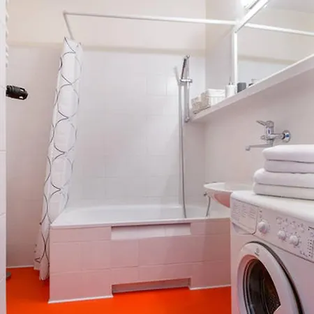 Homely Place - Parking Free 1 *